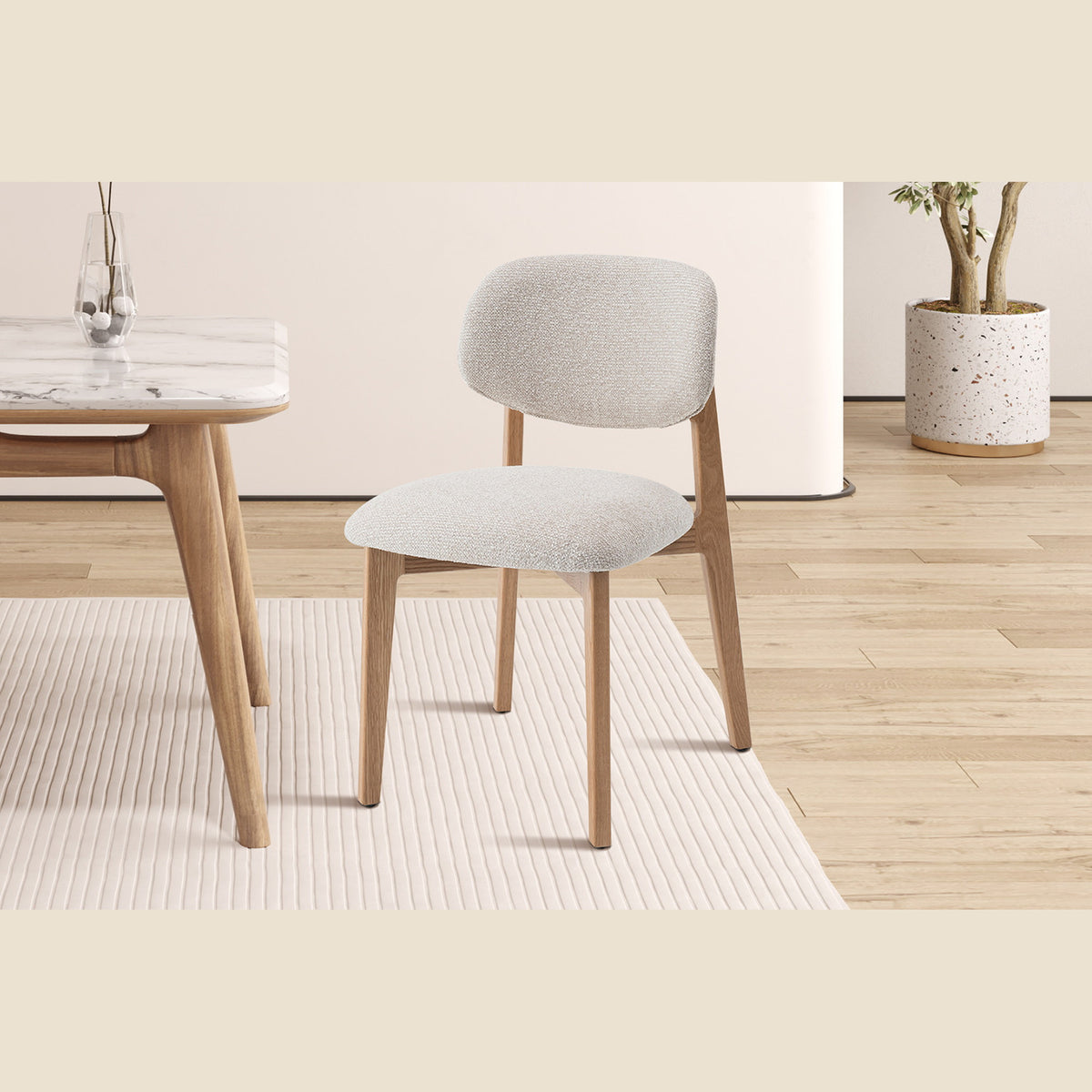 Chaise Carmen — Chêne massif et tissu
