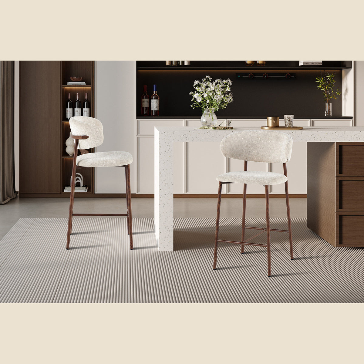Chaise de comptoir Coco — Tissu chiné, pied naturel ou noyer