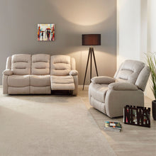 Canapé Derval 3 places relax BAUGY avec fauteuil relax assorti, vue d'ambiance salon, tissu sable, relax déployé