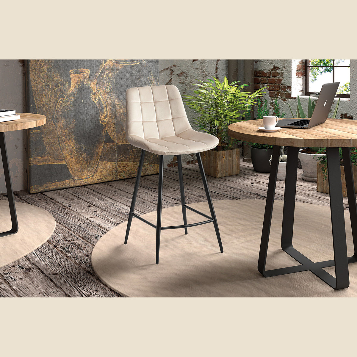 Chaise de comptoir Juta — Velours