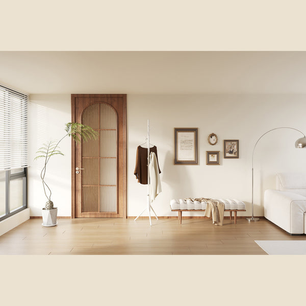 Porte-manteaux Kassie — Sur pied