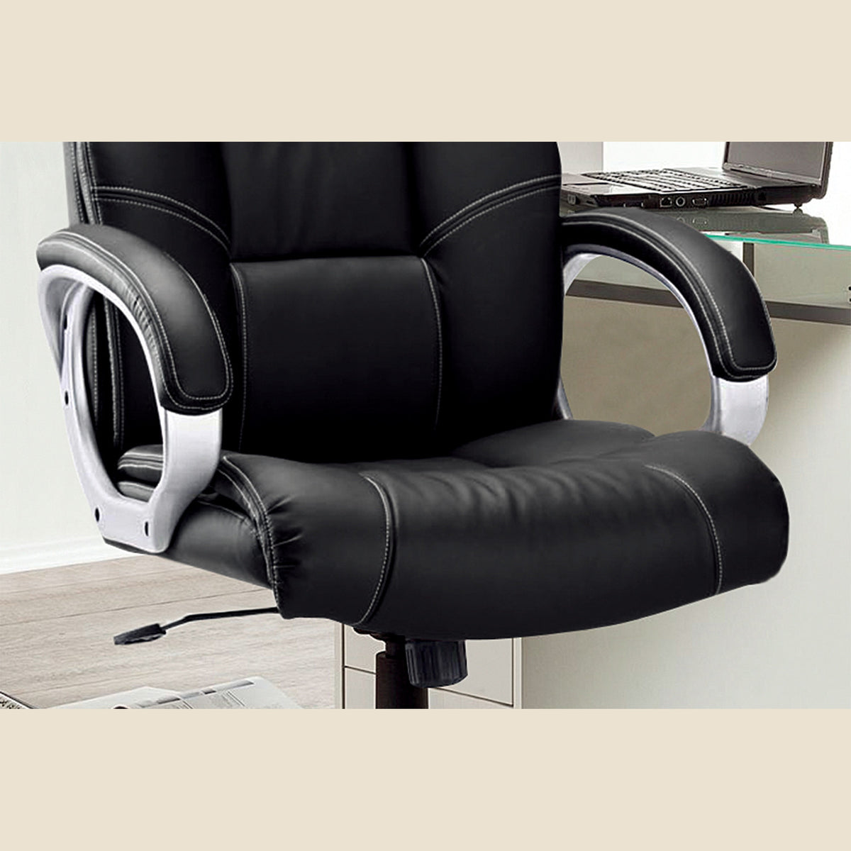 Chaise de bureau Dali — Simili cuir noir