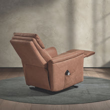 Fauteuil relax Mayenne en tissu cognac, vue de profil, position relax déployée