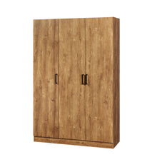 Rangement Wilson en décor papier sur panneaux de particules DENVER OAK, armoire 3 portes chêne clair vue de trois-quarts sur fond blanc