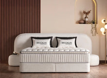 Lit Brooklyn — Boxspring bouclé à coffres de rangement