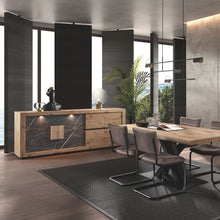 Salle à manger Sacha (Canyon Oak / Marmer / Nox), bahut et table à manger en ambiance intérieur design sombre