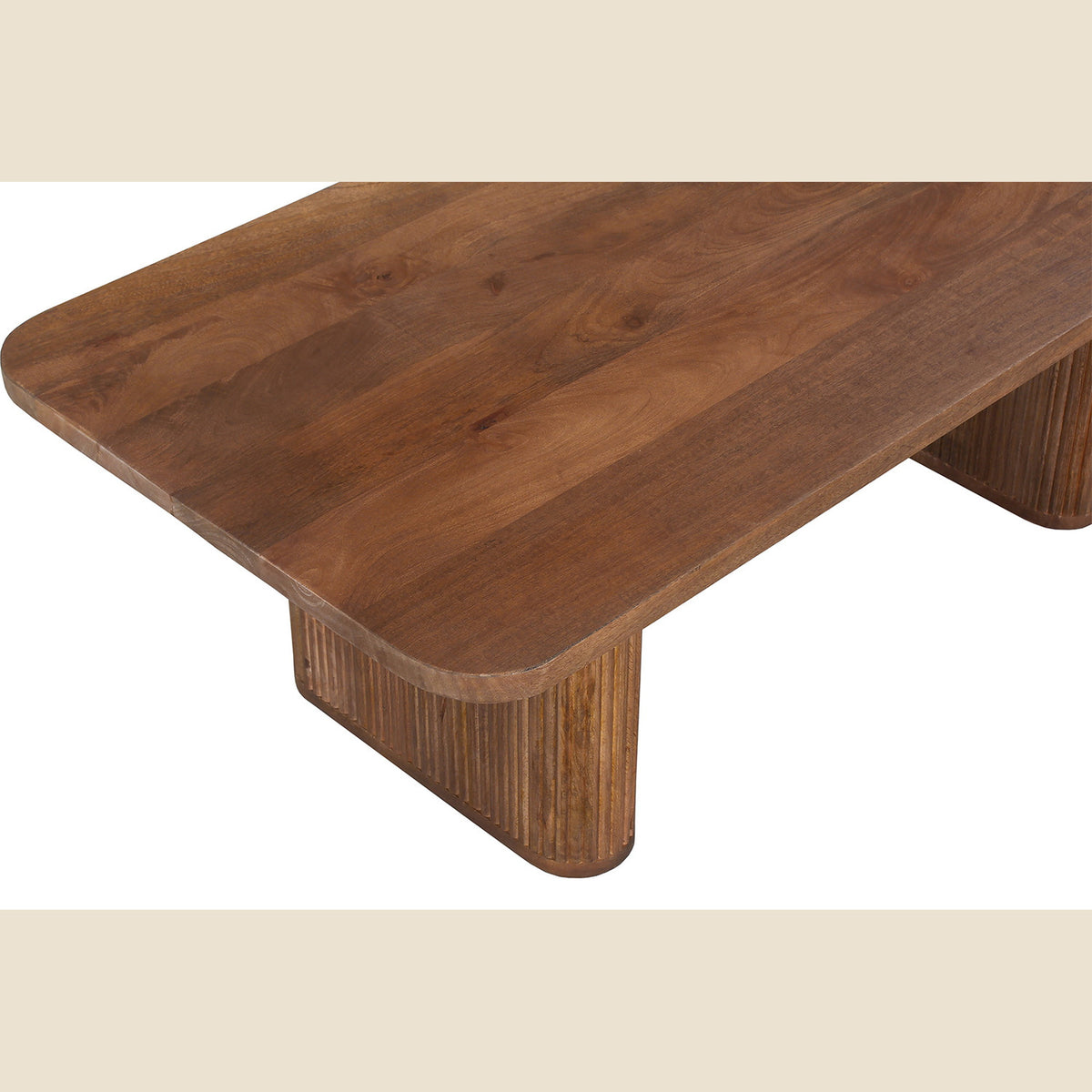 Table basse Jean — Manguier, pieds cannelés