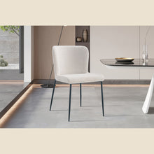 Chaise Lisa — Bouclé ou tissu