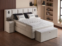 Lit Lennon — Boxspring bouclé à coffres et liseuses