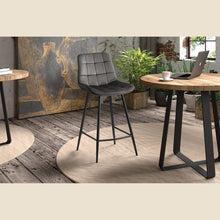 Chaise de comptoir Juta — Velours