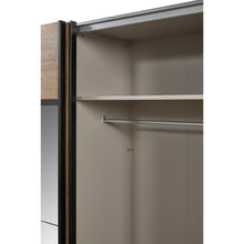 Penderie intérieure armoire Olivia : étagère supérieure et tringle de suspension, porte miroir partiellement ouverte