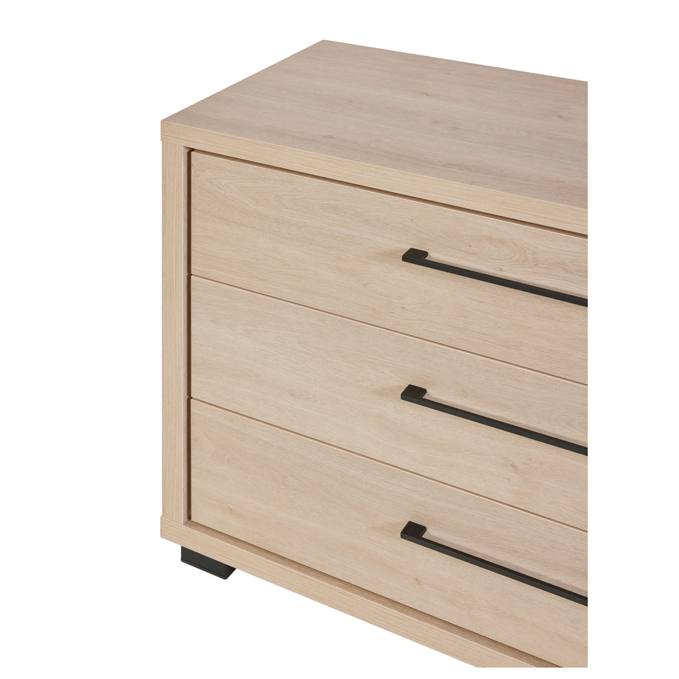 Détail des tiroirs de la commode Udine URBAN OAK avec poignées noires mate