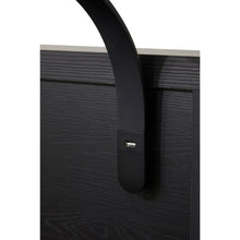 Gros plan port USB de la liseuse LED rechargeable sur tête de lit Rosie NOX